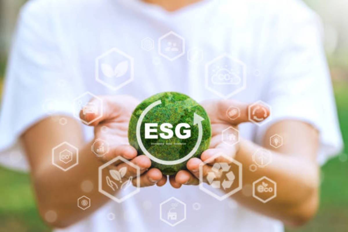 The Rise of ESG Investing: Best Sustainable ETFs & Mutual Funds